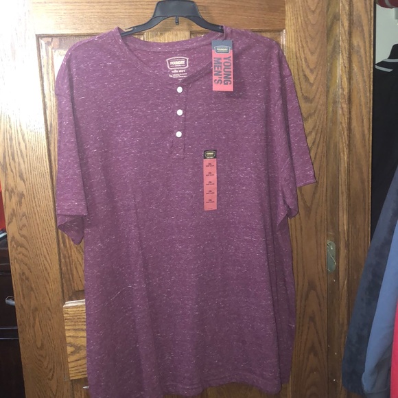 The Foundry Supply Co. Other - Short sleeve maroon shirt